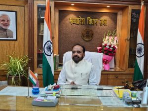 माननीय पंडित श्री गोपाल भार्गव: मध्य प्रदेश की राजनीति के एक कीर्तिमान पुरुष और जनसेवा के प्रतीक